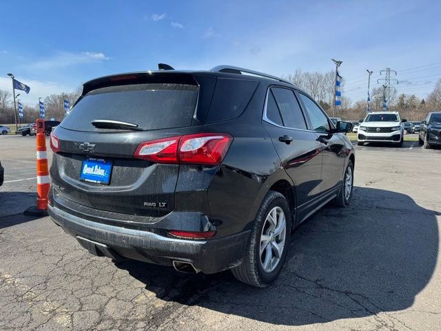 Used 2020 Chevrolet Equinox LT image 2