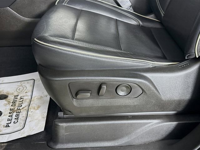 Used 2021 Chevrolet Suburban Premier w/ Premium Package image 20