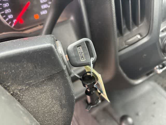 Used 2014 GMC Sierra 1500 4x4 Crew Cab image 25