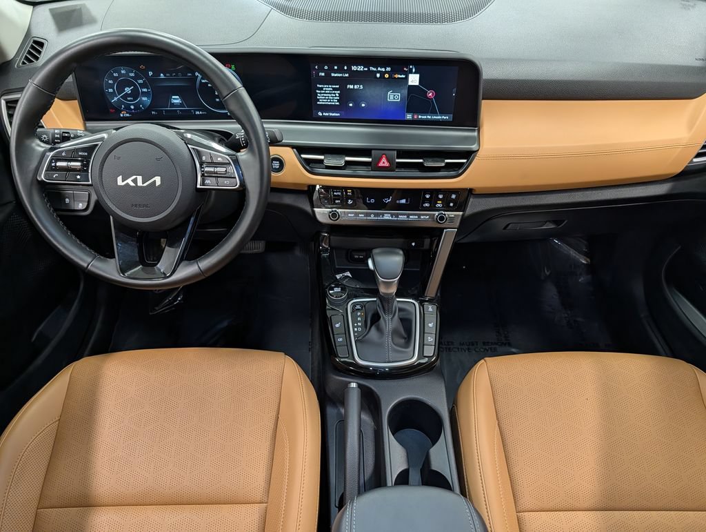 Used 2024 Kia Seltos EX AWD/4WD image 28