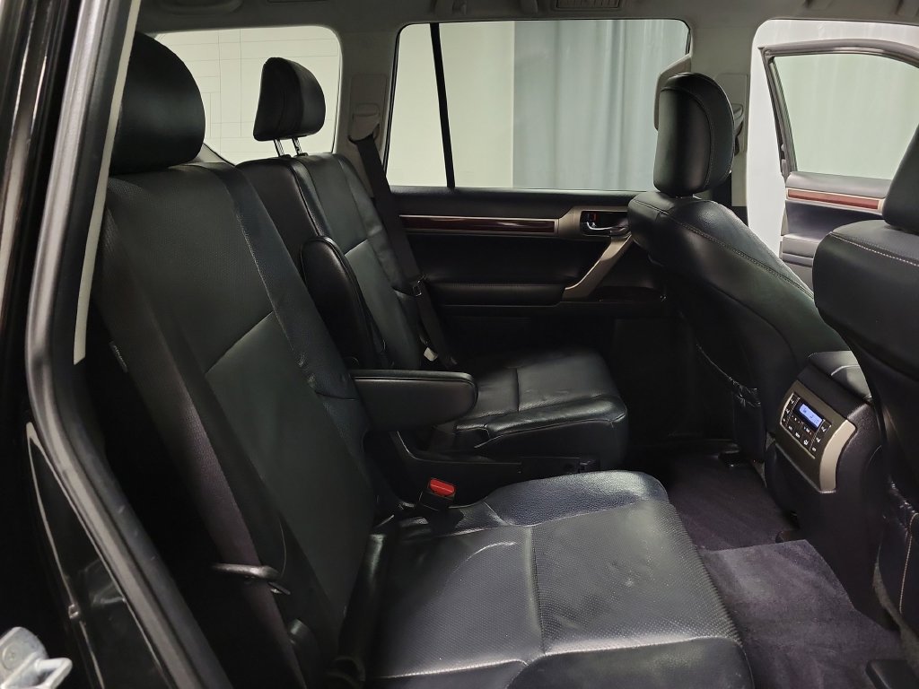 Used 2019 Lexus GX 460 Premium AWD/4WD image 33