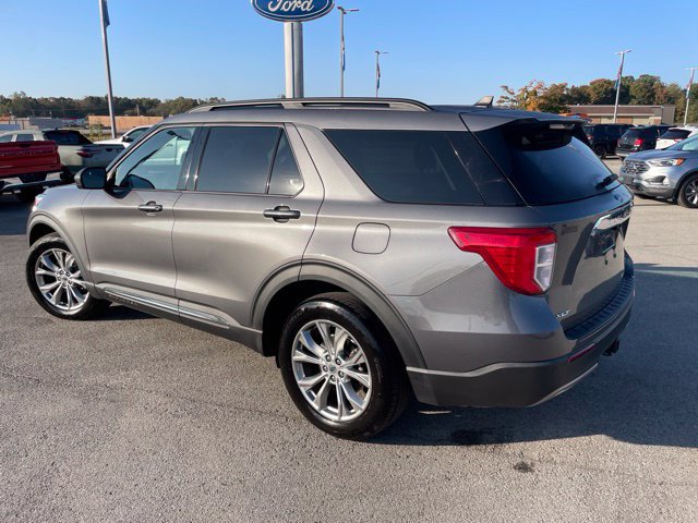 Used 2021 Ford Explorer XLT w/ Equipment Group 202A AWD/4WD image 6