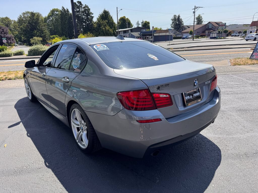 Used 2013 BMW 535i Sedan RWD image 8