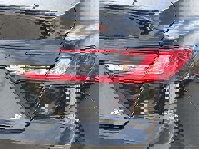 Used 2025 Toyota Camry SE image 7