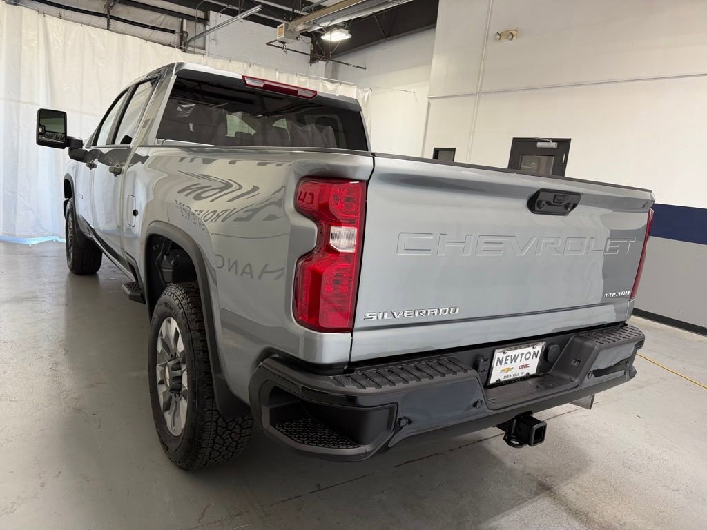 New 2026 Chevrolet Silverado 2500 Custom w/ Custom Value Package AWD/4WD image 31