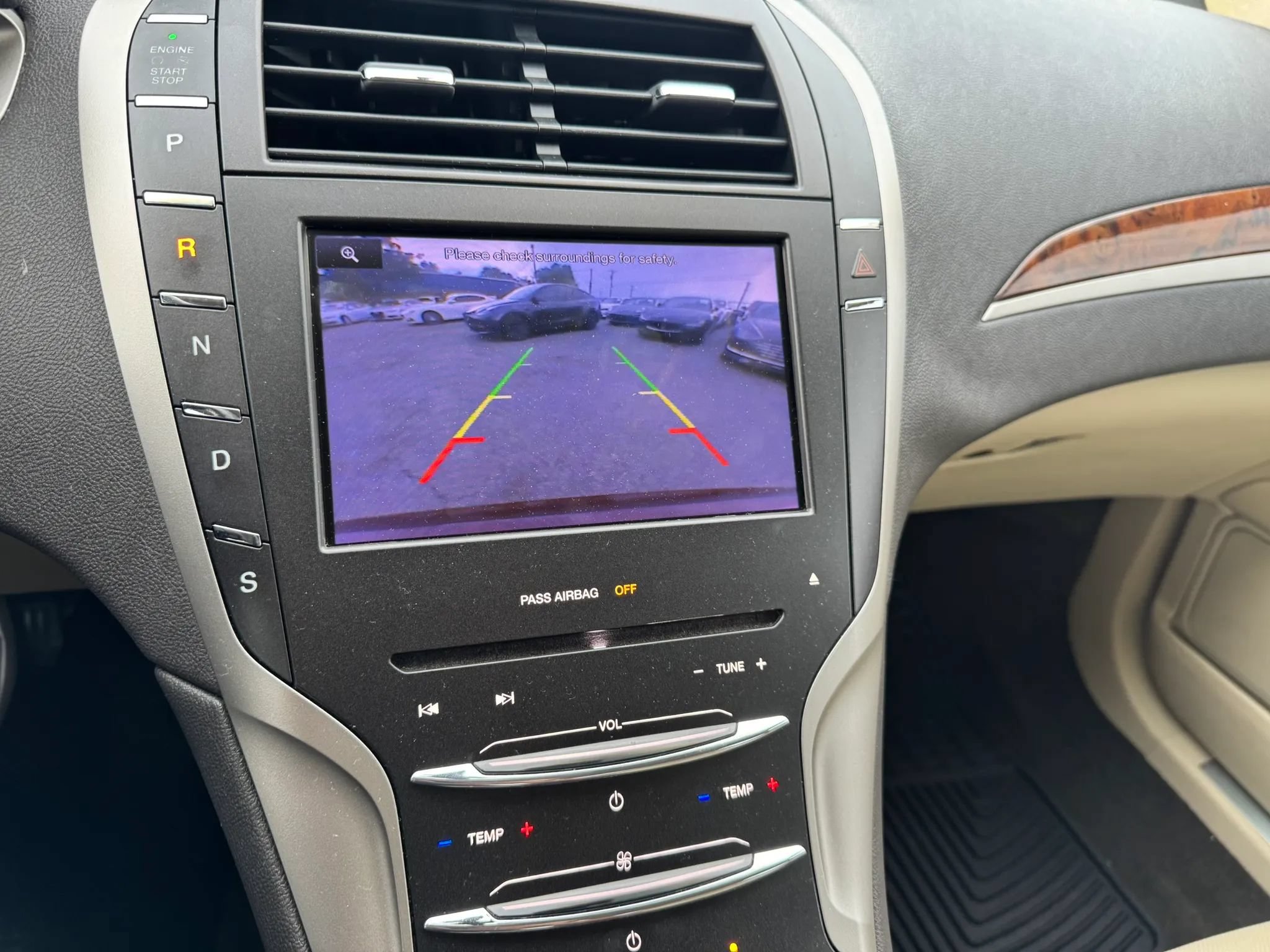 Used 2013 Lincoln MKZ FWD image 20