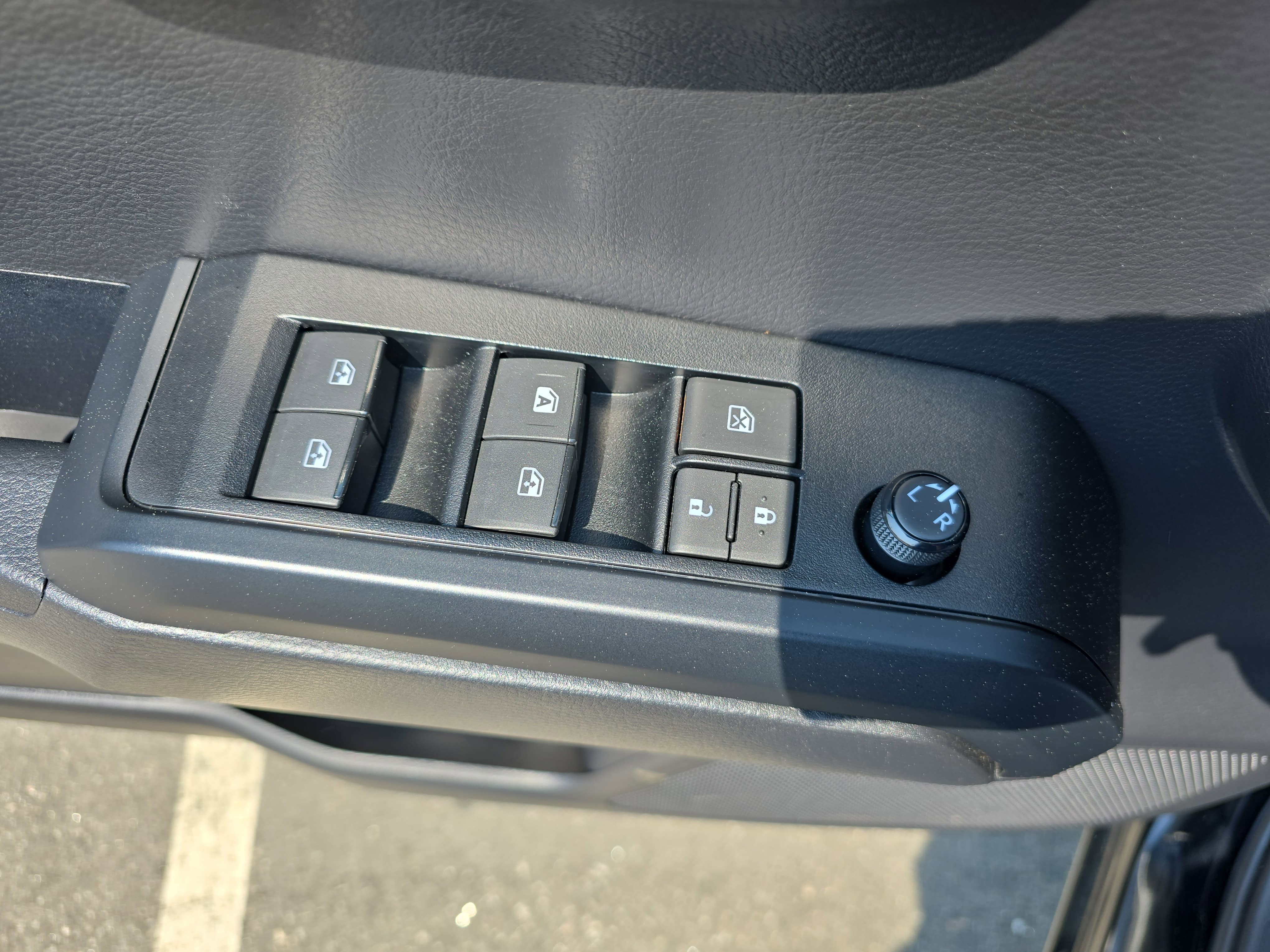 Used 2023 Toyota Tacoma SR image 30
