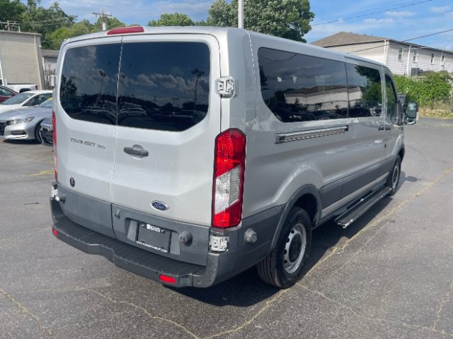 Used 2015 Ford Transit 350 XL RWD image 5