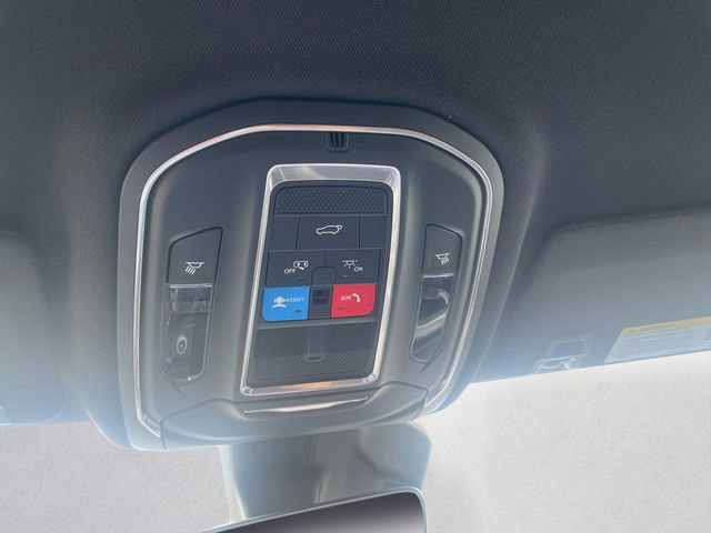 New 2025 Jeep Grand Cherokee L Laredo w/ Luxury Tech Group I image 25