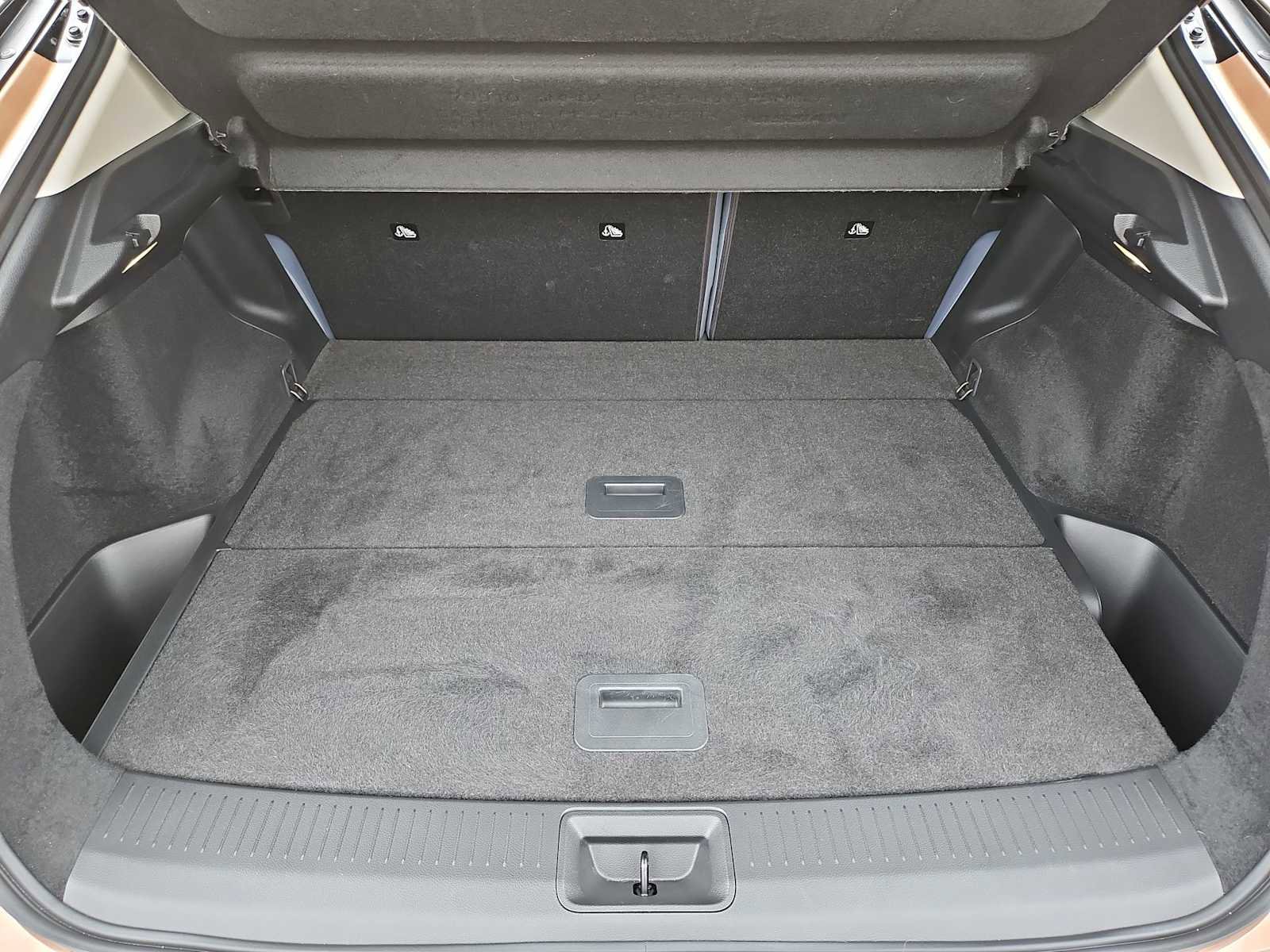 Used 2023 Nissan Ariya image 36