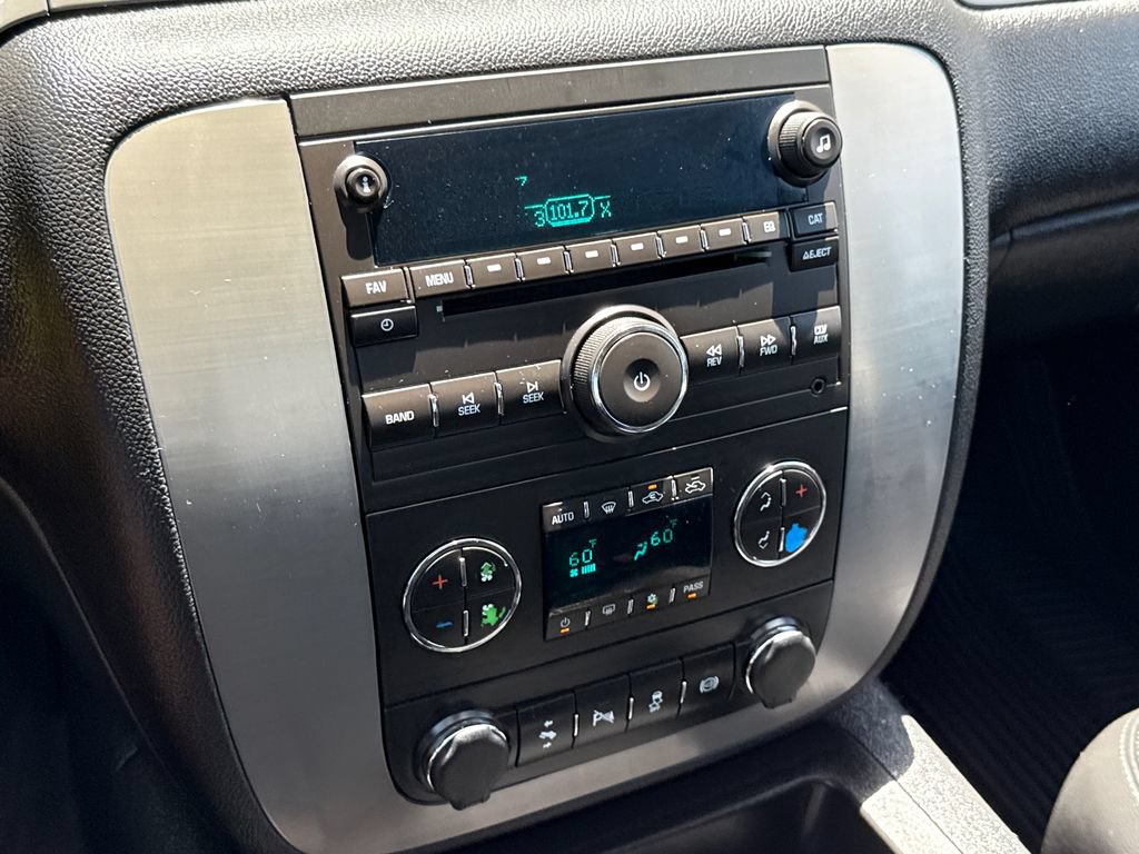 Used 2014 Chevrolet Silverado 2500 LTZ w/ LTZ Plus Package AWD/4WD image 24