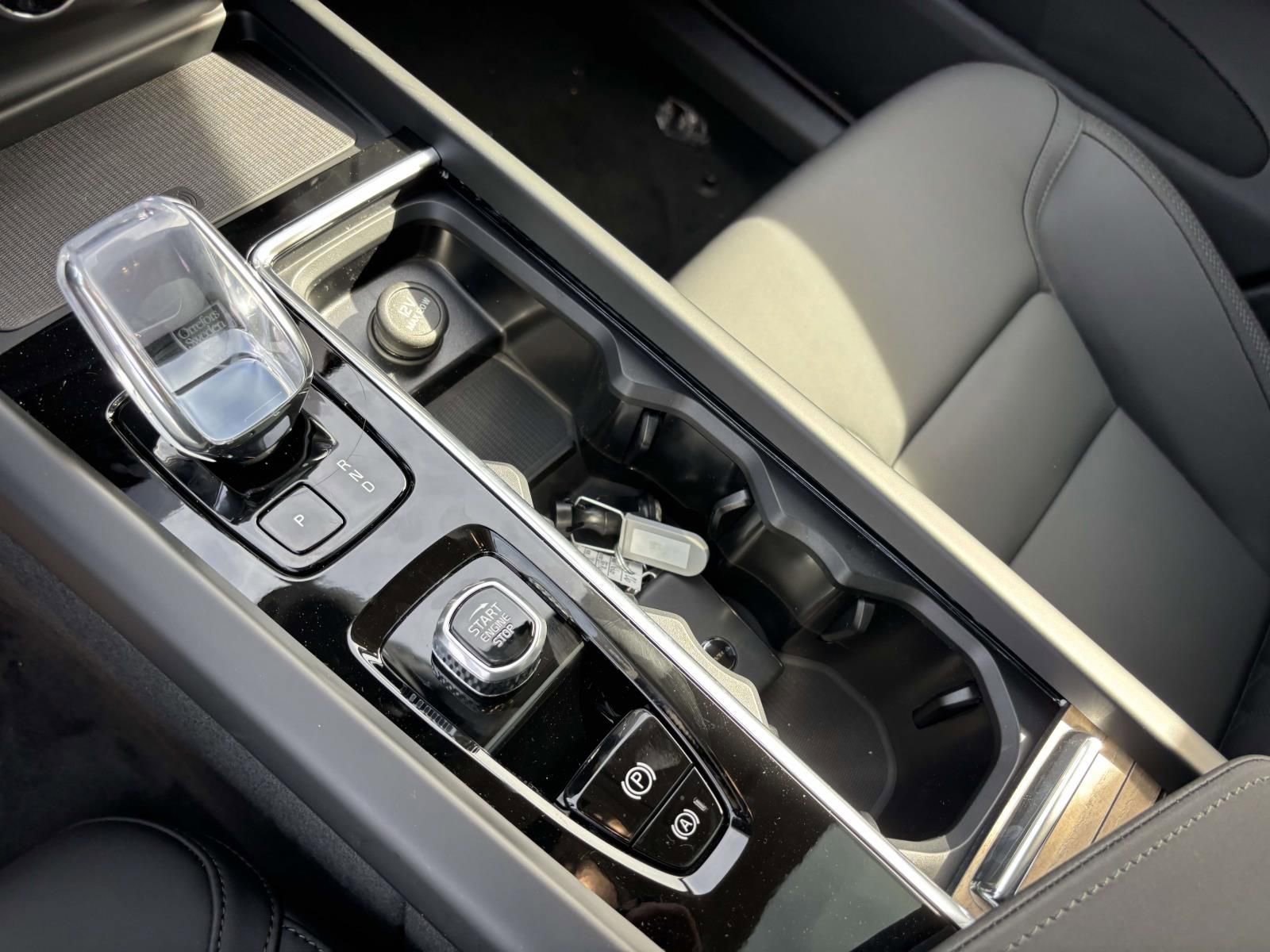 New 2026 Volvo XC60 B5 Plus w/ Protection Package Premier image 22