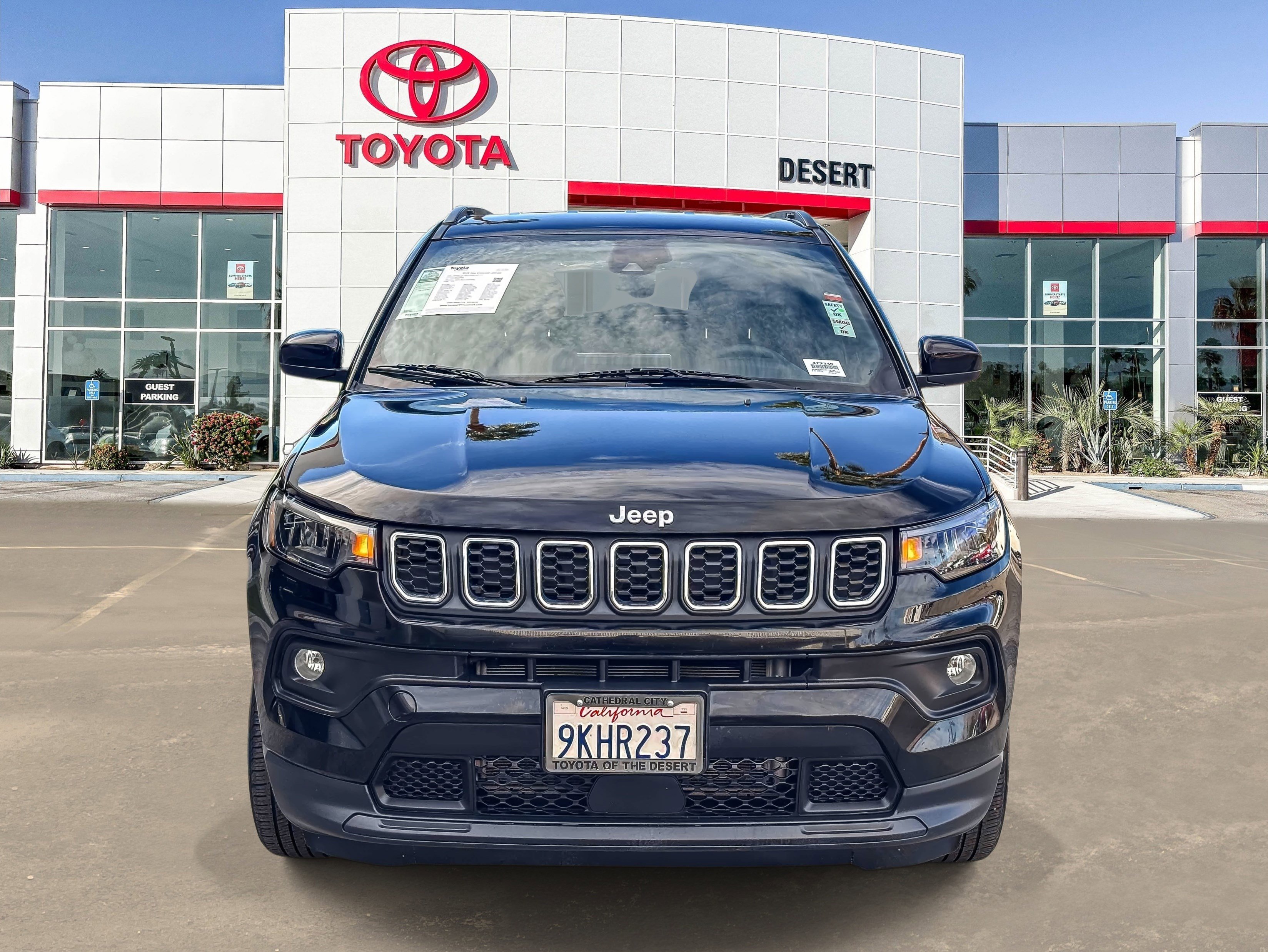 Used 2024 Jeep Compass Latitude video 2