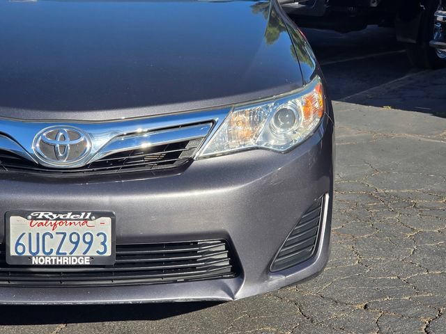 Used 2012 Toyota Camry LE FWD image 3