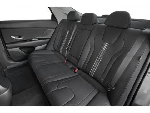 Certified 2025 Hyundai Elantra SEL image 15