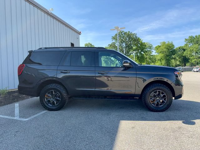 Used 2025 Ford Expedition Tremor AWD/4WD image 7