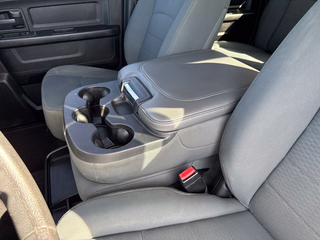 Used 2015 RAM 1500 Express AWD/4WD image 24