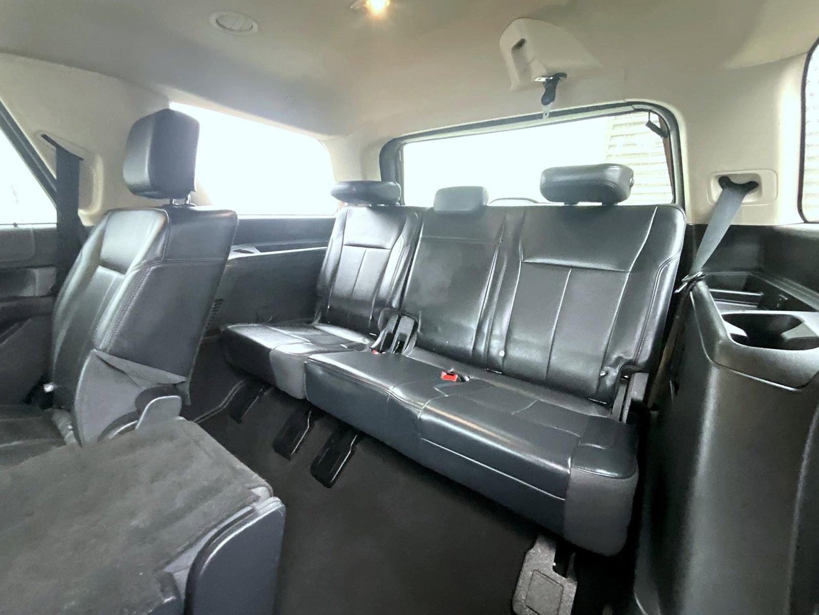 Used 2024 Ford Expedition XLT image 21