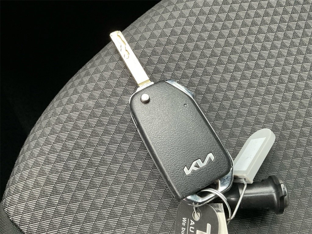 Used 2024 Kia Soul LX w/ Option Group 015 image 31