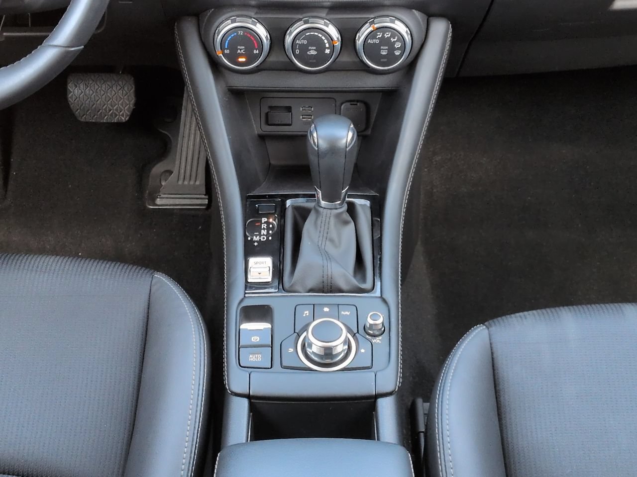 Used 2019 MAZDA CX-3 Touring FWD image 19