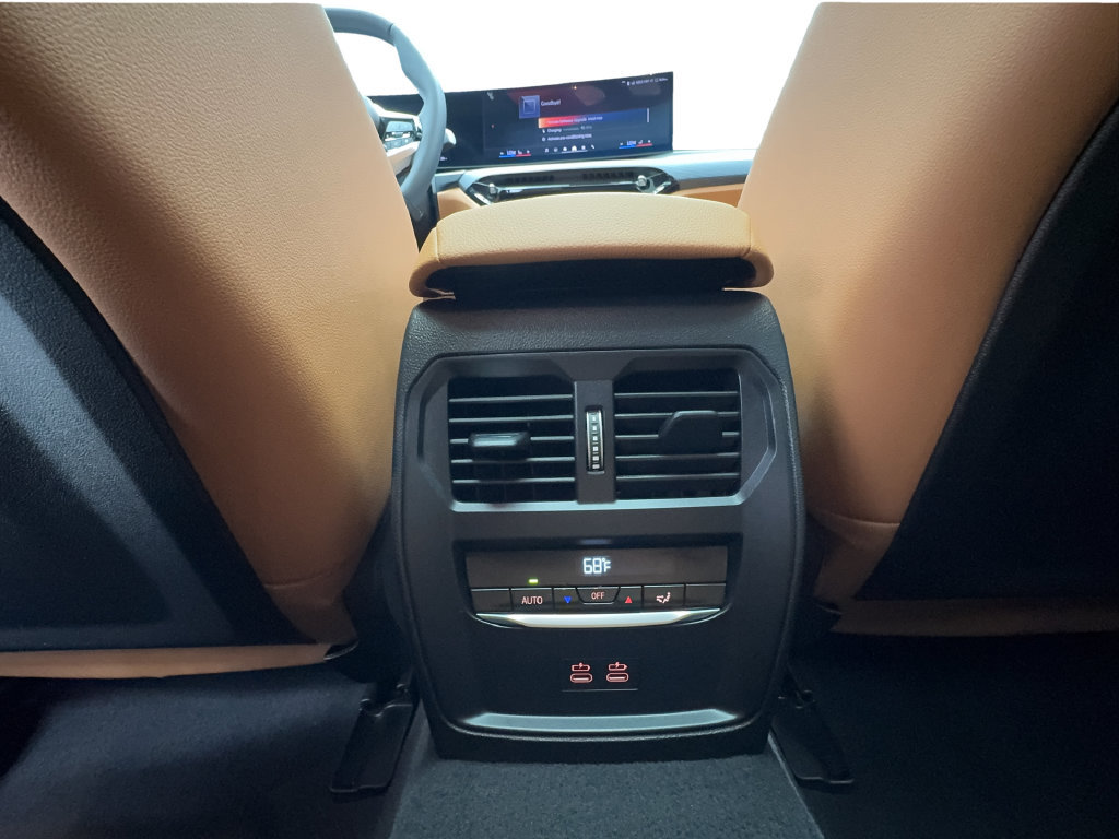 Used 2025 BMW i4 eDrive40 w/ Driving Assistance Package RWD image 43