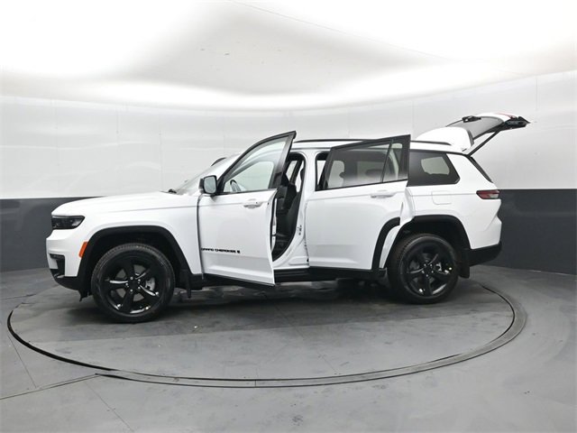 New 2025 Jeep Grand Cherokee L Limited w/ Black Appearance Package image 52