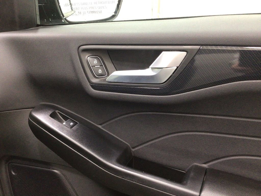 Used 2024 Ford Escape ST-Line w/ Tech Pack #1 image 32