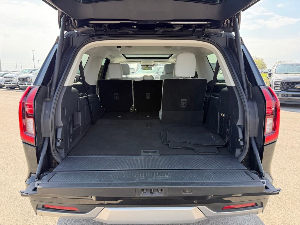 Used 2025 Ford Expedition Max Platinum image 34