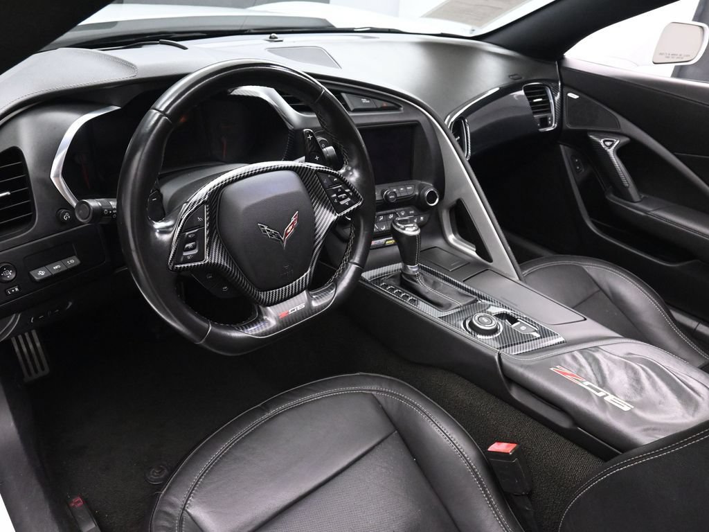 Used 2016 Chevrolet Corvette Z06 w/ 2LZ Preferred Equipment Group RWD image 10