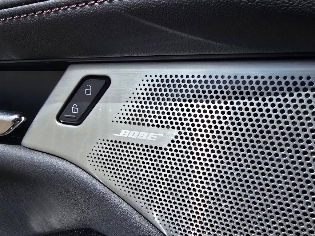 New 2026 MAZDA MAZDA3 Hatchback w/Premium Plus Pkg AWD/4WD image 18