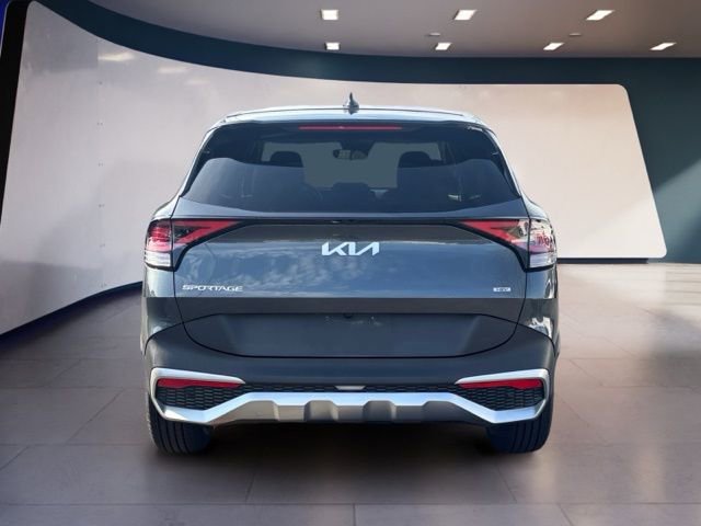 Certified 2023 Kia Sportage LX image 4