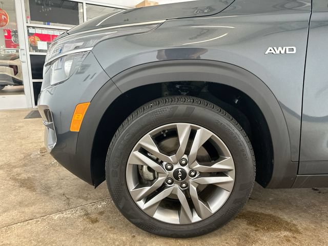 Certified 2023 Kia Seltos S w/ Navigation Package AWD/4WD image 20