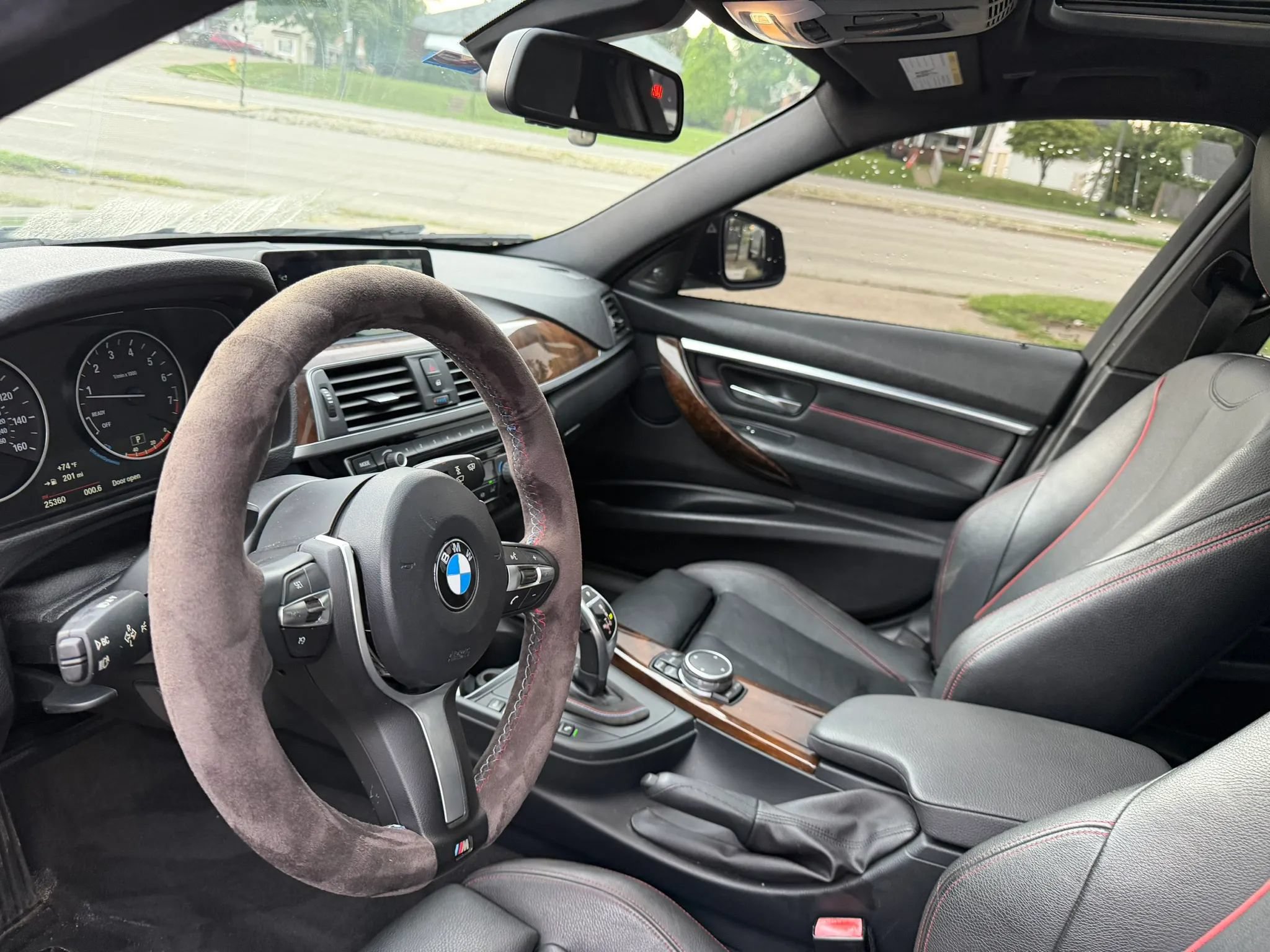 Used 2016 BMW 340i xDrive Sedan AWD/4WD image 27