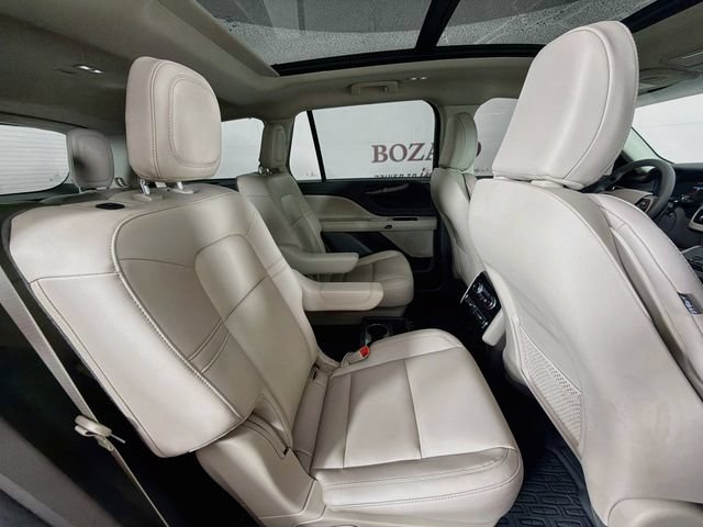 Certified 2023 Lincoln Aviator 2WD w/ Premium Package image 34