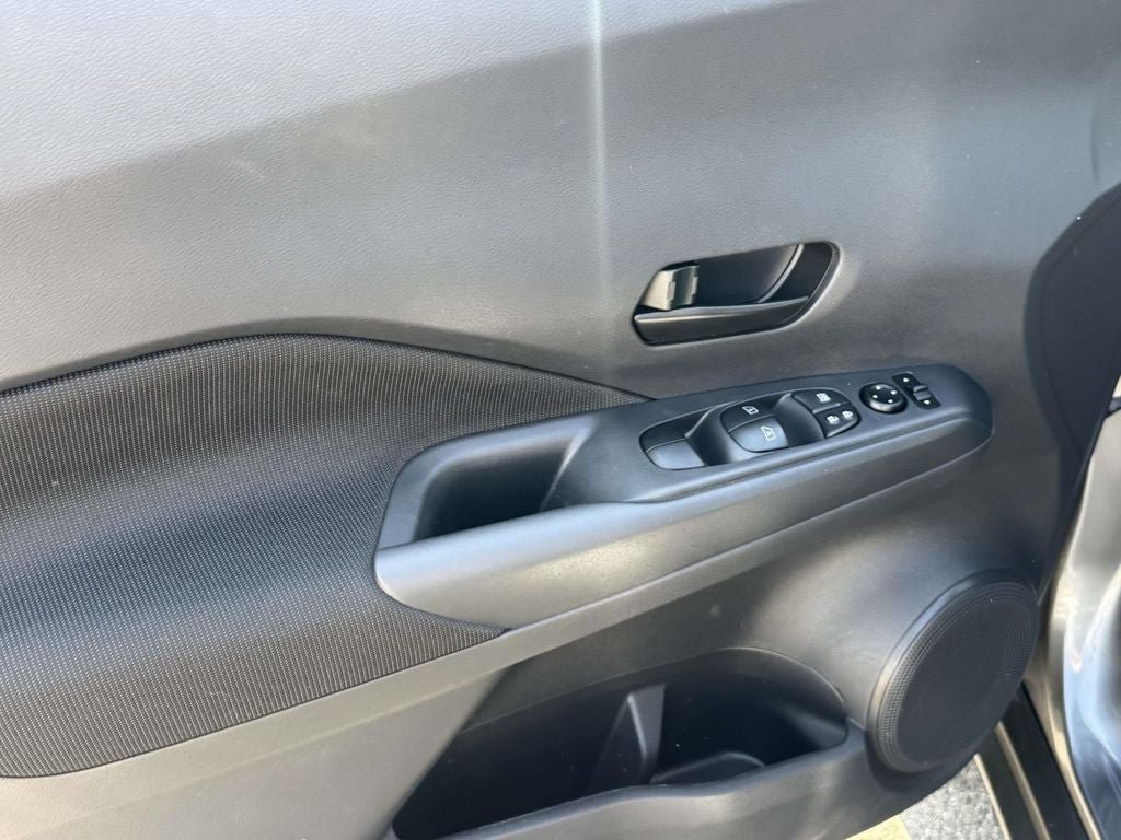 Used 2025 Nissan Kicks Play S FWD image 26