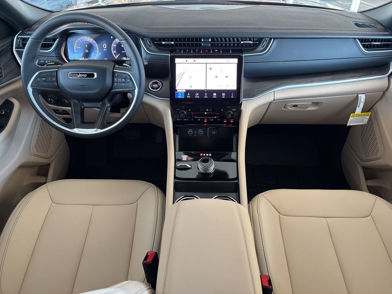 New 2025 Jeep Grand Cherokee Limited image 17