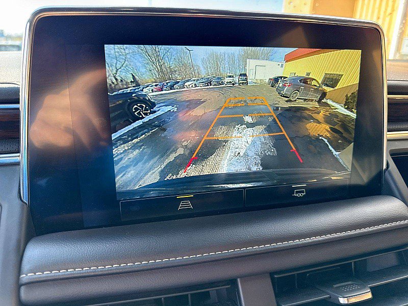 Used 2023 Chevrolet Suburban Premier AWD/4WD image 14