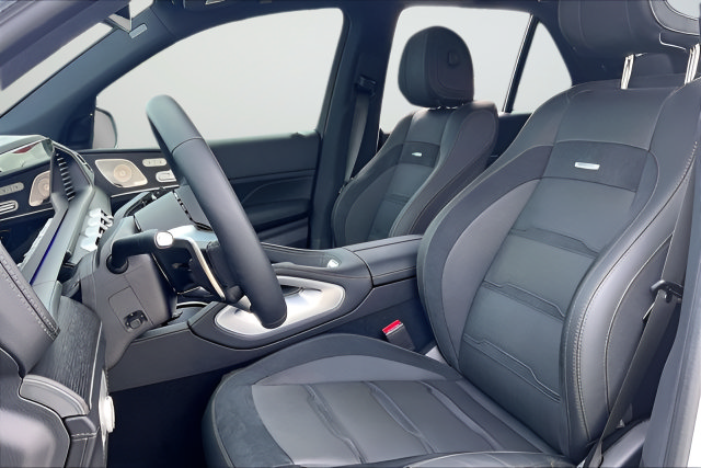Certified 2025 Mercedes-Benz GLE 53 AMG 4MATIC image 10