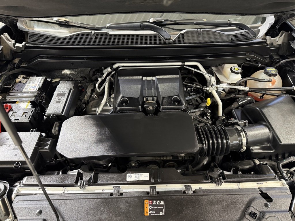 Used 2024 GMC Canyon AT4 w/ Canyon Safety Plus Package image 13