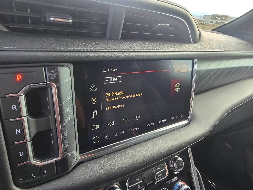 Used 2023 GMC Yukon Denali image 25