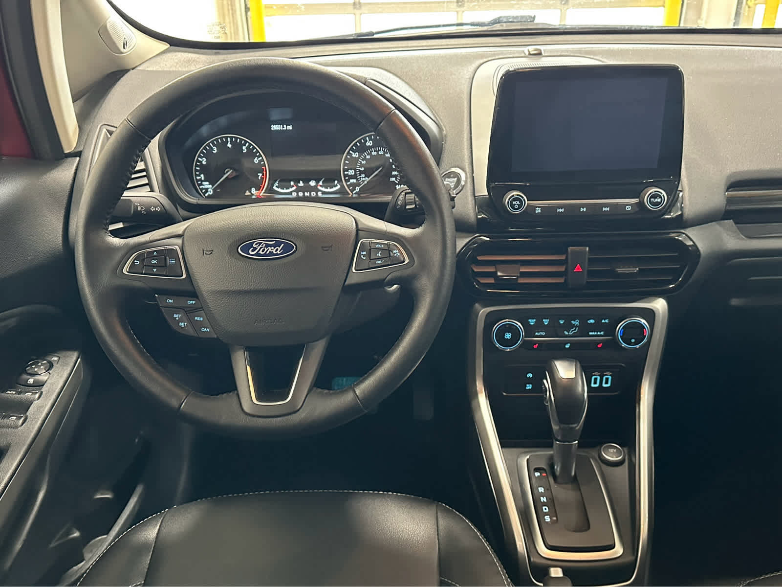 Used 2022 Ford EcoSport Titanium AWD/4WD image 10
