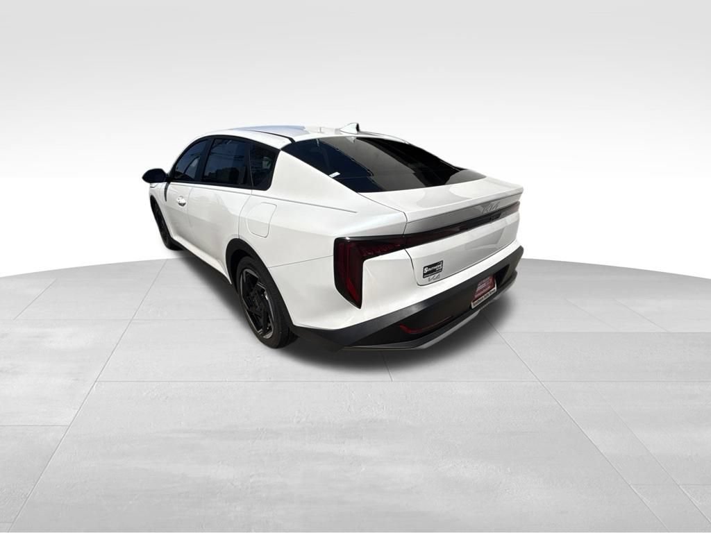 Certified 2025 Kia K4 GT-Line Turbo FWD image 4
