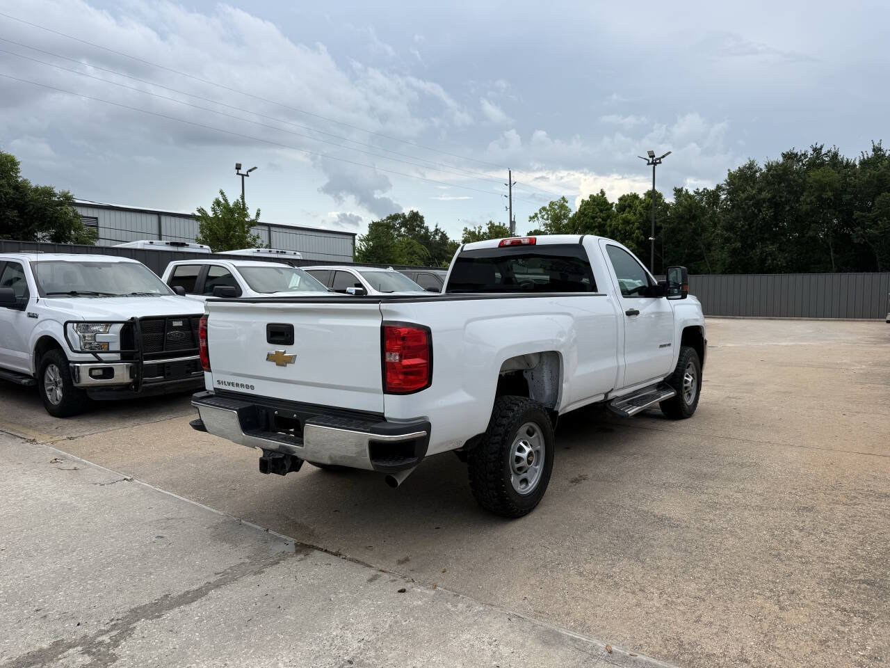 Used 2017 Chevrolet Silverado 2500 W/T w/ WT Convenience Package RWD image 5