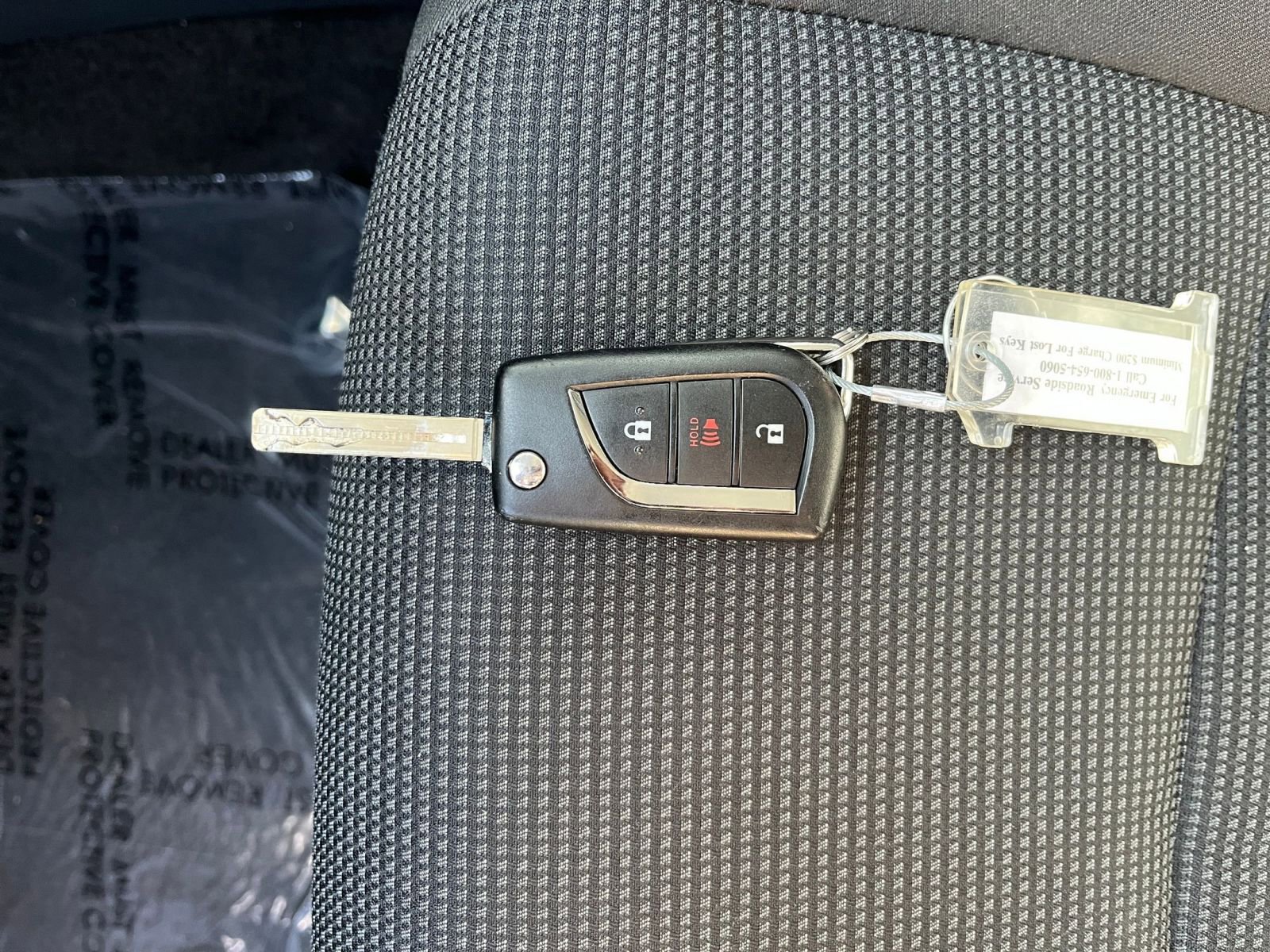 Used 2025 Toyota RAV4 LE image 21