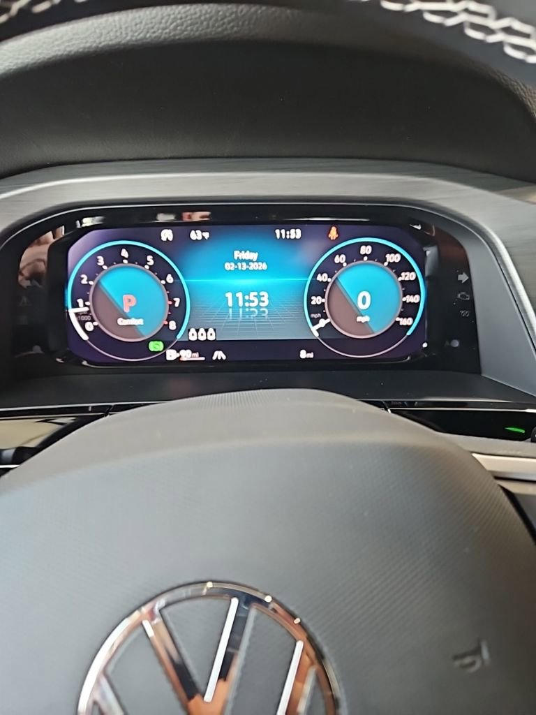 New 2026 Volkswagen Atlas Cross Sport SE FWD image 32