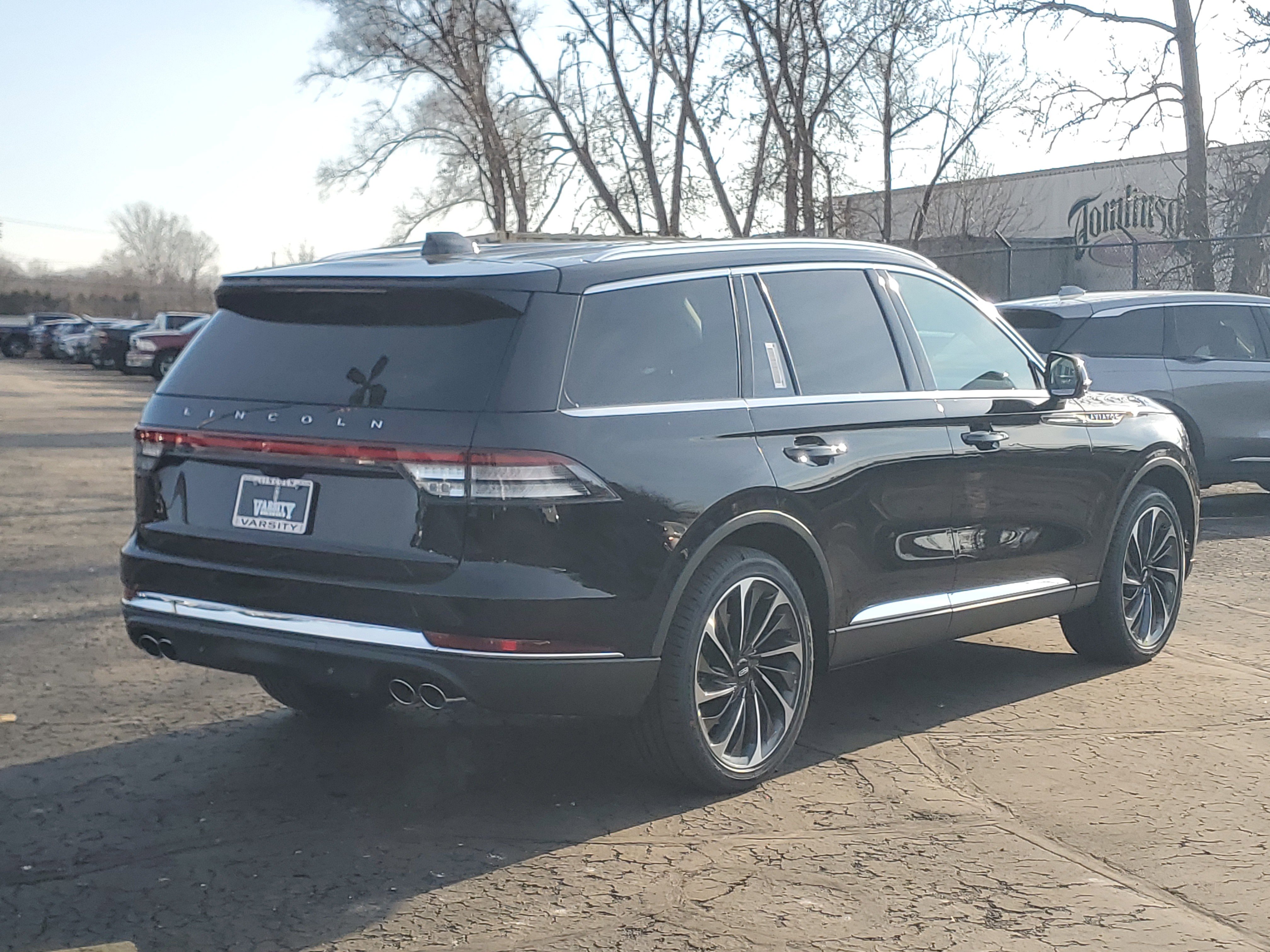 New 2026 Lincoln Aviator Reserve image 4