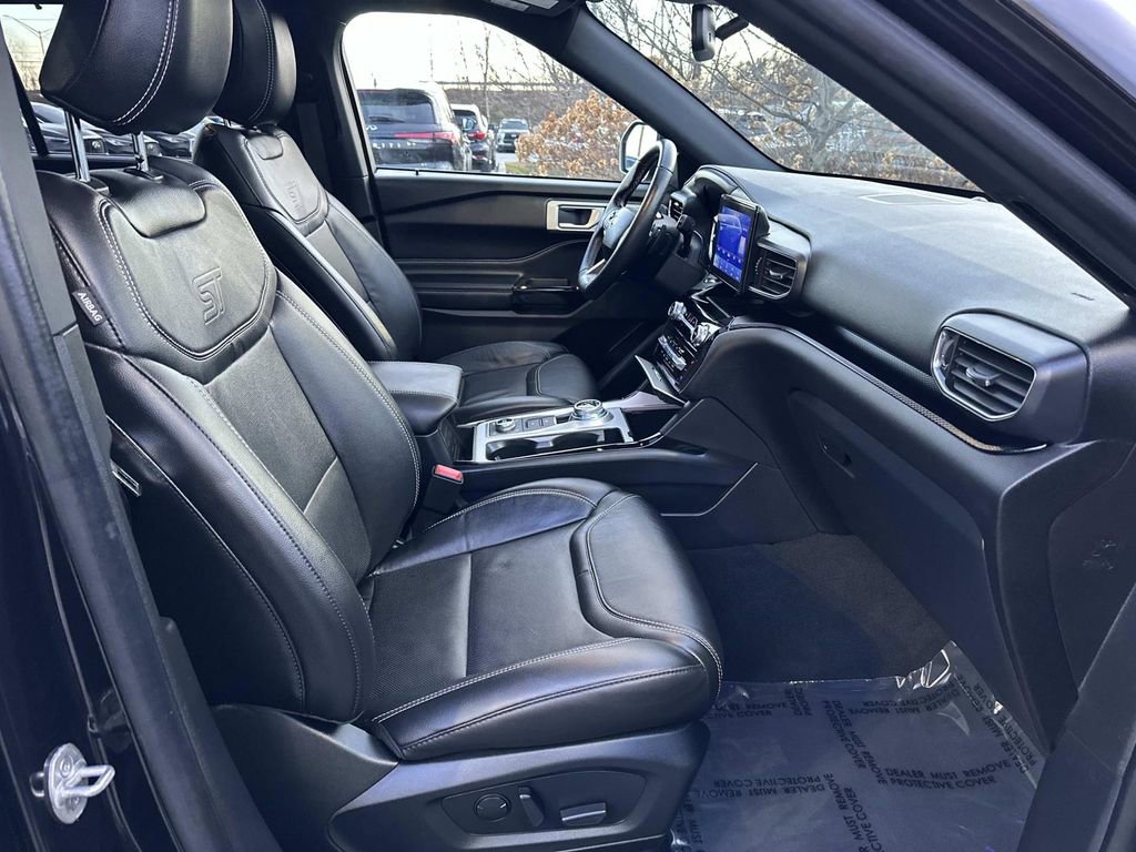 Used 2022 Ford Explorer ST w/ Equipment Group 401A image 38