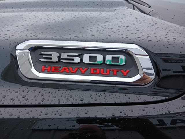 New 2026 RAM 3500 Big Horn w/ Laramie Trim Package AWD/4WD image 8