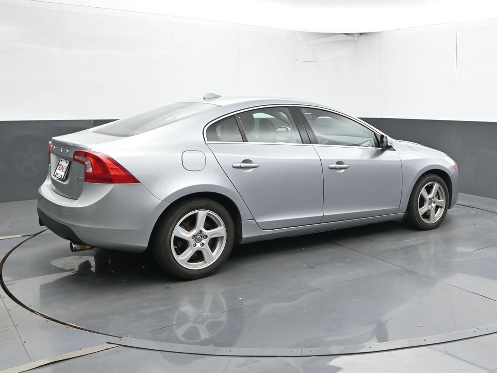 Used 2013 Volvo S60 T5 FWD image 3