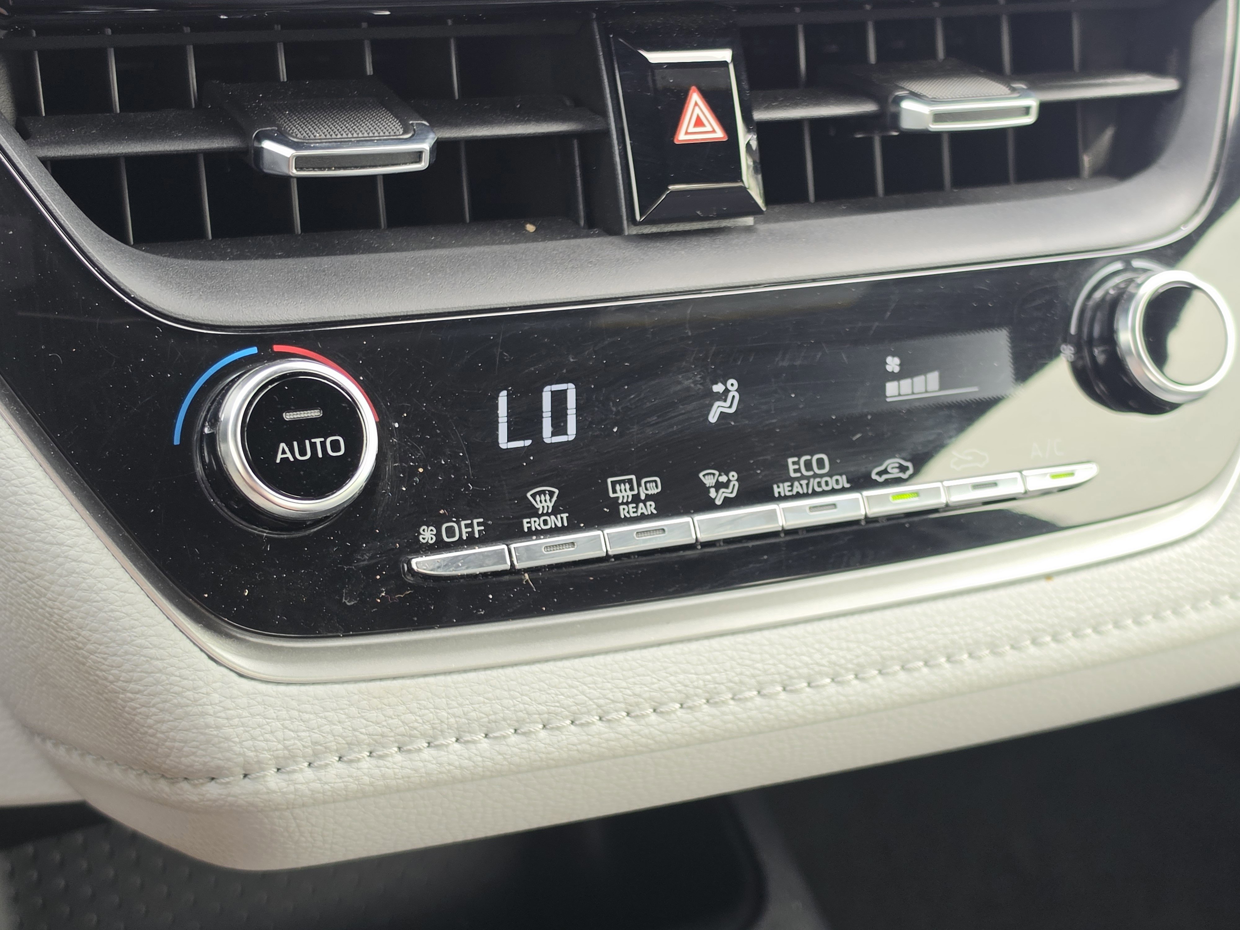 Certified 2020 Toyota Corolla SE FWD image 21